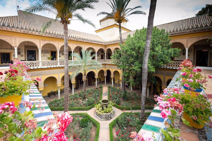 Palacio de las Dueñas