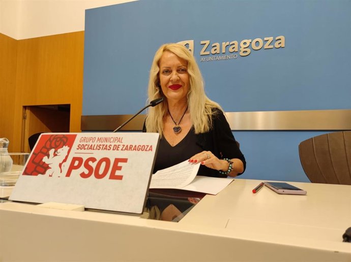 La concejal del grupo municipal del PSOE en el Ayuntamiento de Zaragoza, Ros Cihuelo