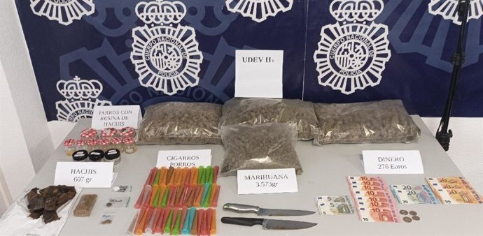 Droga intervenida en una operacion policial