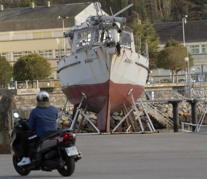 Archivo - Barco en Celeiro (Lugo)