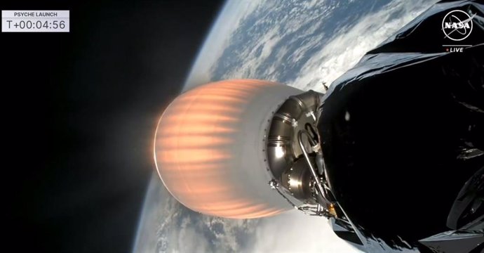 La nave Psyche enciende motores tras separarse del cohete Falcon Heavy en el que despegó