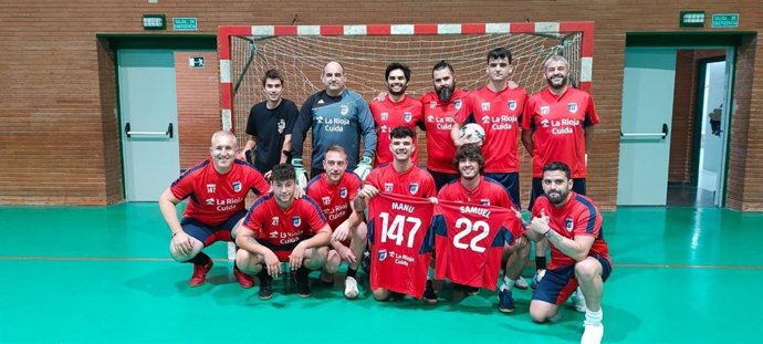 El Ambulancias Fútbol Sala La Rioja homenajea en sus camisetas al técnico de emergencias asesinado en atropello en Haro