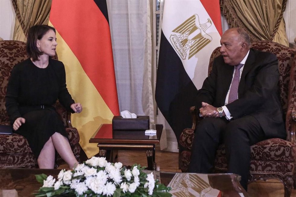 Annalena Baerbock y Samé Sukri