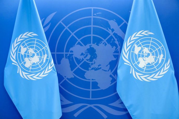 Archivo - Banderas de la ONU