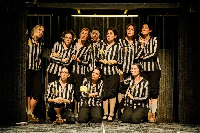 Archivo - Ladies Football Club de la compañía Barco Pirata.