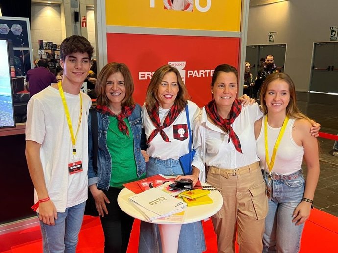 El salón de videojuegos ZGamer reúne a más de 10.000 personas en el Auditorio de la capital aragonesa.