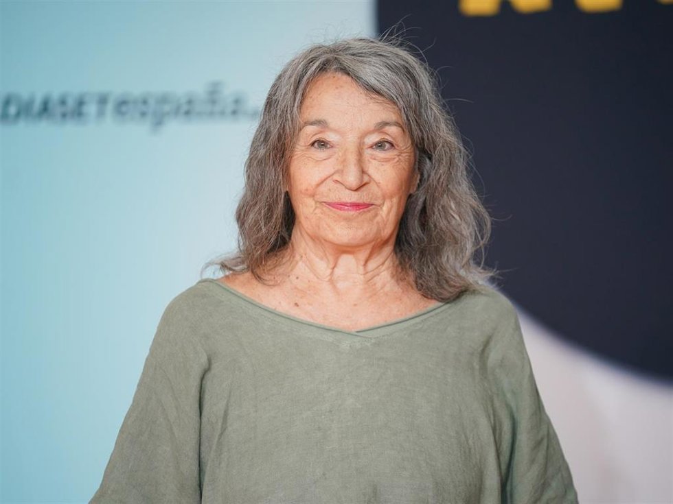 La actriz Petra Martínez, durante un encuentro de medios de la serie de televisión La que se avecina, de Mediaset España, en la Sala María de Maeztu del Palacio de Congresos Europa, a 8 de septiembre de 2023, en Vitoria - Gasteiz, Álava, País Vasco.