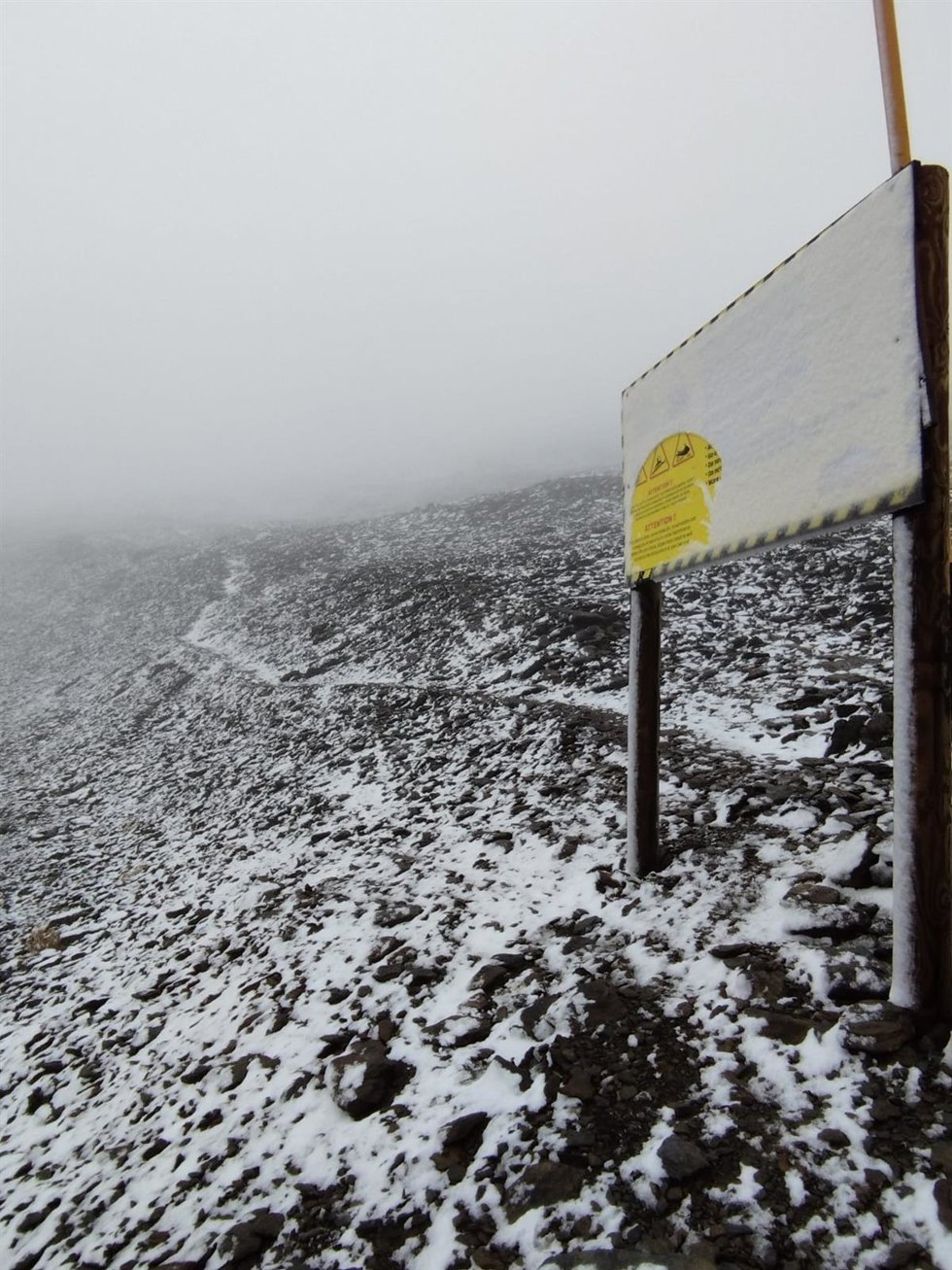 Primeros copos de nieve en Sierra Nevada