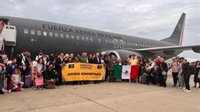 Aterriza en Madrid el primer avión con los mexicanos evacuados de Israel y los territorios palestinos