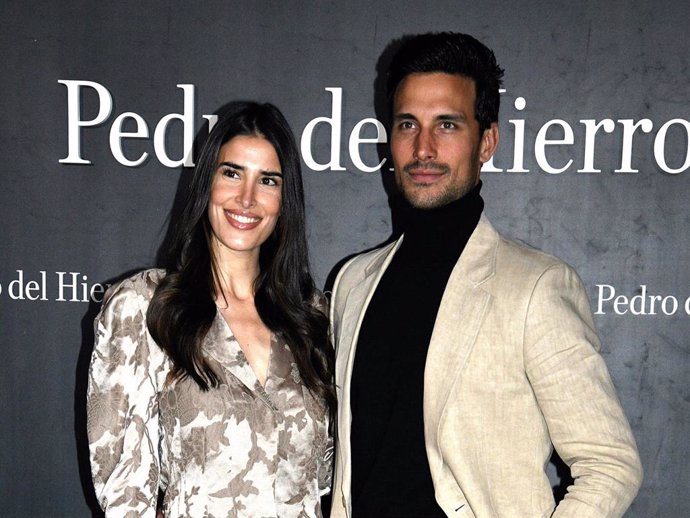 Archivo - Lidia Torrent y Jaime Astrain posan en el photocall de la firma Pedro del Hierro en la Mercedes Benz Fashion Week Madrid, a 16 de febrero de 2023, en Madrid (España).