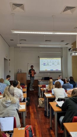 Reunión en la Sede Antonio Machado.