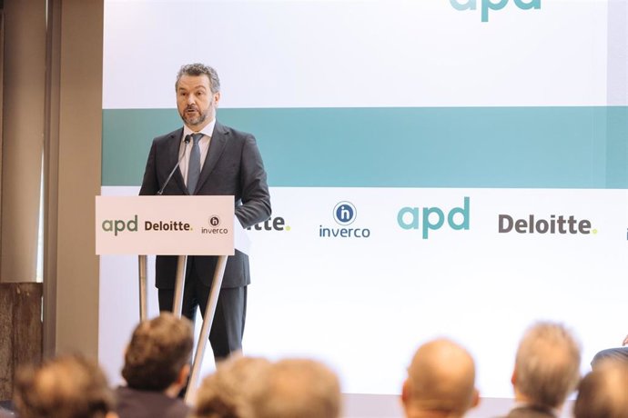 El presidente de la CNMV, Rodrigo Buenaventura, el 16 de octubre durante su intervención en el XIII Encuentro Nacional de la Inversión Colectiva, organizado por APD, Inverco y Deloitte.
