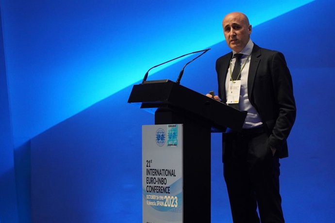 El presidente de la CHJ, Miguel Polo, interviene en la inauguración de la 21 edición de la Conferencia Interinacional Euro-Rioc