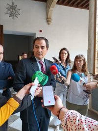 Nieto cree que sería "un auténtico escándalo" que se pudiera anular la sentencia de los ERE