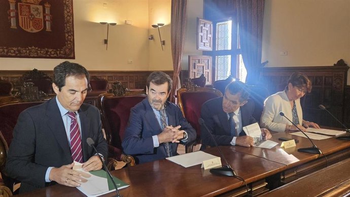 El consejero de Justicia, Administración Local y Función Pública, José Antonio Nieto, en la inauguración del Encuentro de magistrados de Vigilancia Penitenciaria.