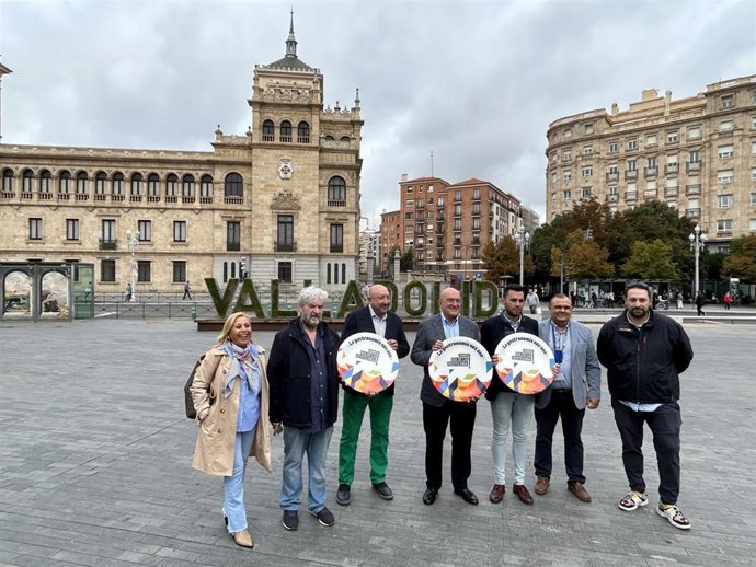 Acto con motivo del Día Nacional de la Hostelería en la plaza de Zorrilla de Valladolid.