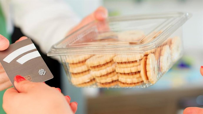 Las Cáritas extremeñas ponen en marcha la campaña 'Dona diferente' para promover una solidaridad en clave de derechos.