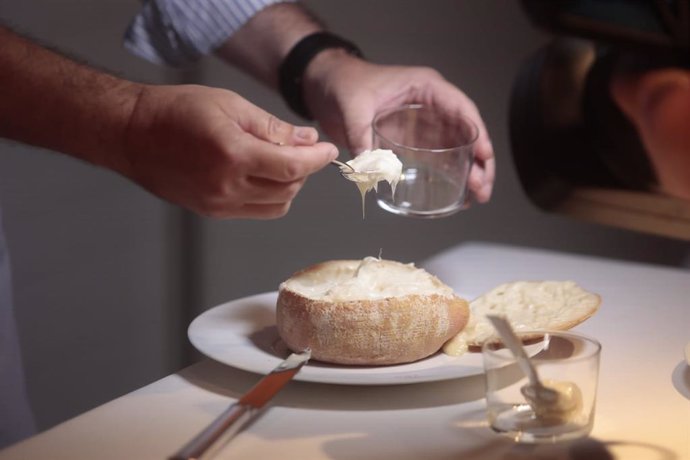  La quesería Quesos del Casar S.L. gana la cata concurso Torta del Casar 
