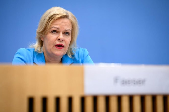 FILED - 12 October 2023, Berlin: Nancy Faeser, Germany's Minister of the Interior and Home Affairs, presents the Federal Situation Report on Organized Crime 2022 at the Federal Press Conference. Faeser is set to notify the European Commission about plan