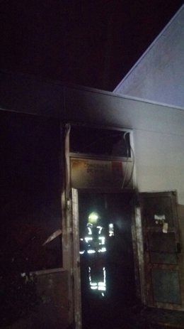 Incendio nun anexo da piscina municipal da Carmen, en Vigo, polo que foi detido un home de 37 anos.