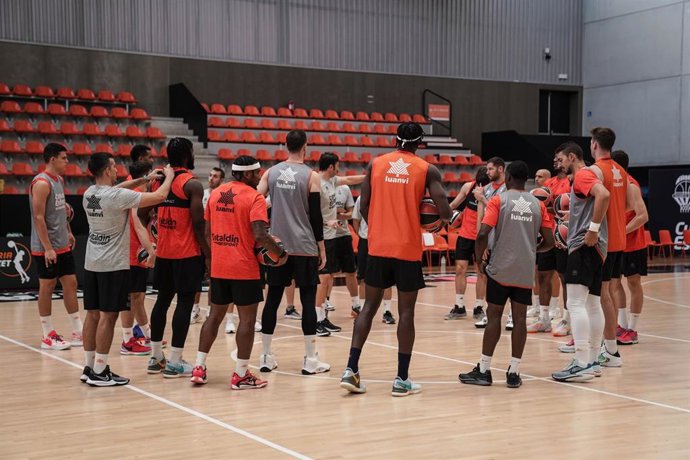 Entrenamiento del Valencia Basket
