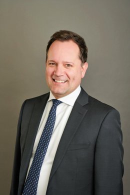 WeRe Delighted To Bring Mountain Top Into The Realtruck Family To Power Our International Expansion And Growth, Said Realtruck CEO Carl-Martin Lindahl. We Look Forward To Working With The Mountain Top Team To Build Upon Their Global Relationships An