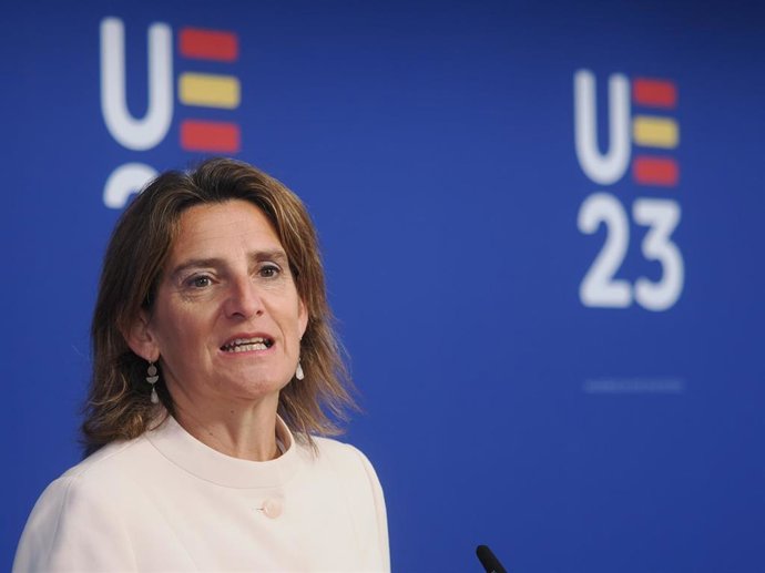 Archivo - La vicepresidenta tercera y ministra para la Transición Ecológica y el Reto Demográfico, Teresa Ribera, interviene durante la tercera jornada de la reunión informal de ministros de Medio Ambiente y Energía de la Unión Europea (UE), en el marco
