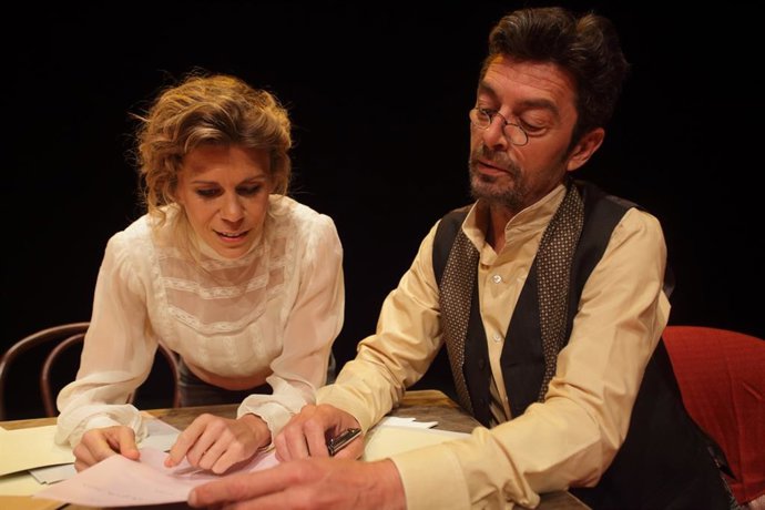 Archivo - LA PREMIADA VERSIÓN EN VALENCIANO DE LA HISTORIA DE AMOR ENTRE ANTON CHÉJOV Y OLGA KNÍPPER SE ESTRENA EN VALENCIA