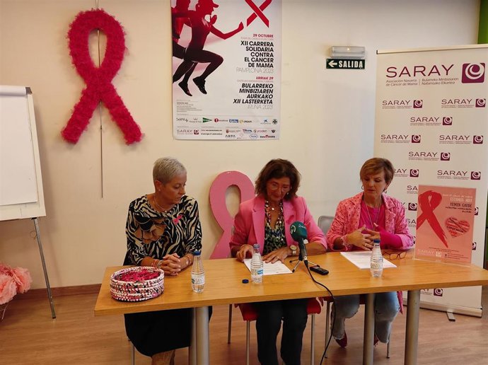 I-D, Yaki Hernández, gerente de Saraya, María José Oraa, presidenta, y Mari Cruz Garde, miembro de la Junta Directiva.