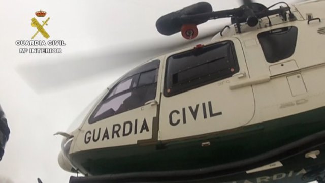 Archivo - Helicóptero de la Guardia Civil