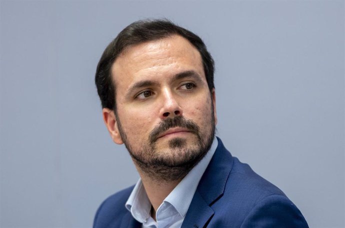 El ministro de Consumo en funciones, Alberto Garzón, interviene durante el acto de presentación del informe Estereotipos sexistas en la publicidad de juguetes: situación y evolución, a 9 de octubre de 2023, en Madrid (España). Elaborado por la Asociac