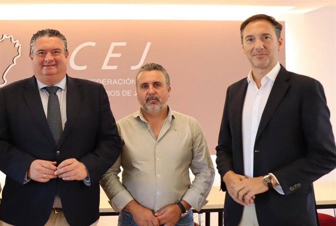 Bartolomé González, Federico Gaitán, y Mario Azañón (de izq a dcha)