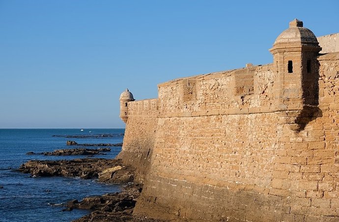 Castillo de San Sebastián, en Cádiz.