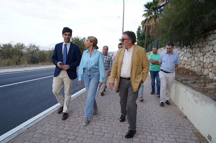 La Diputación invierte 257.000 euros en el refuerzo del firme y el ensanche de una de las vías de acceso a Coín