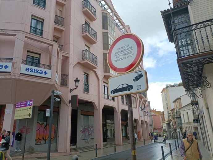 Cámara de acceso a la calle San Antón de Cáceres que entrará en funcionamiento a principios de noviembre