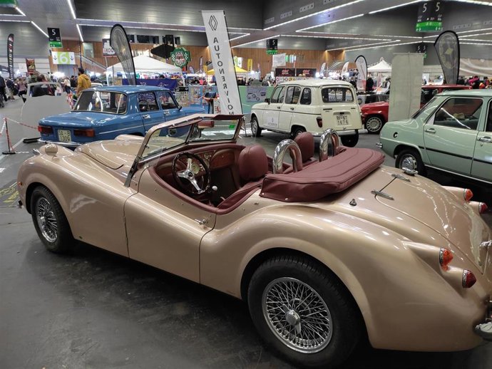 Archivo - El BEC acoge este fin de semana una nueva edición de RetroClásica, que recupera el 'Motorshow'