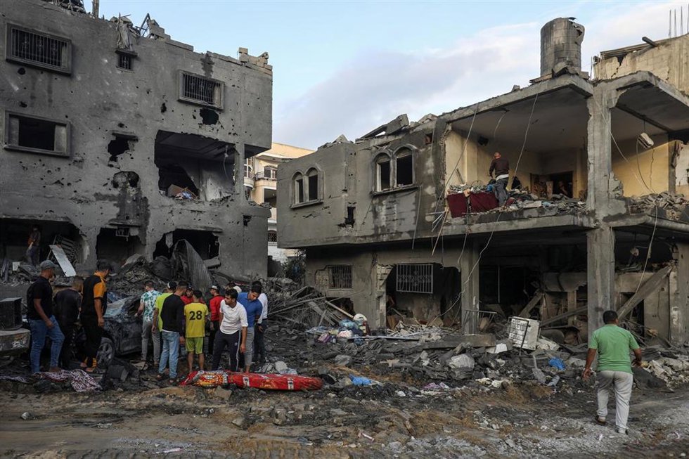 Escombros tras los bombardeos israelíes sobre la Franja de Gaza