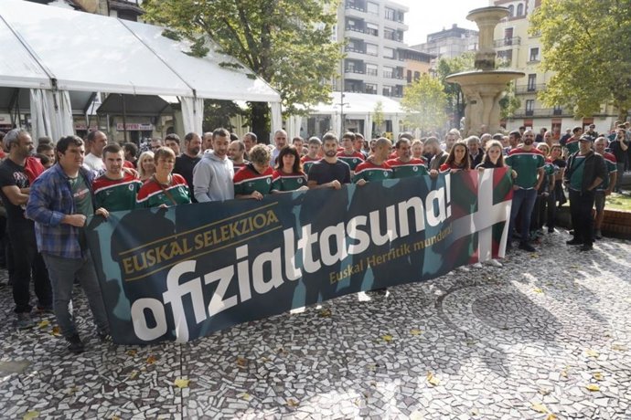 Archivo - Acto en favor de la oficialidad de la selección vasca de pelota