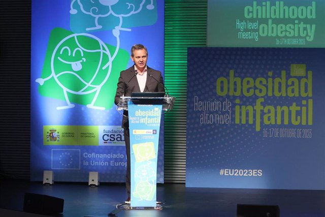 El ministro de Sanidad, José Manuel Miñones, clausura la Reunión de Alto Nivel sobre Obesidad Infantil, en Palma