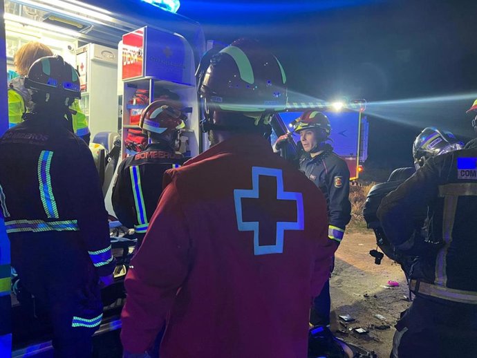 Dos hombres, en estado muy grave tras salirse su vehículo de la carretera M-600 en Navalcarnero