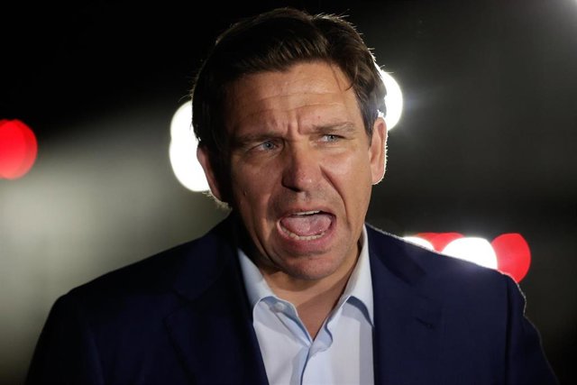El gobernador de Florida y candidato a las primarias del Partido Republicano para las elecciones presidenciales de 2024, Ron DeSantis