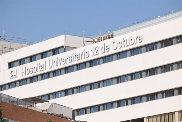 Archivo - Edificio del Hospital 12 de octubre, a 8 de septiembre de 2023, en Madrid (España)