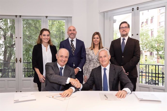 Bestinver ha alcanzado un acuerdo con el Instituto de Estudios Bursátiles (IEB).