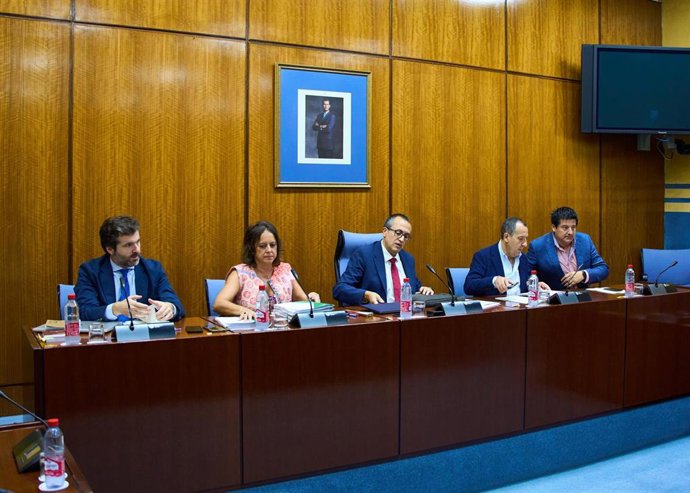 Catalina García valora el uso de la IA como herramienta para mejorar la calidad y eficiencia de los servicios sanitarios