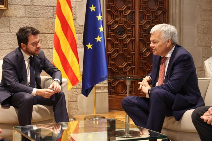El president de la Generalitat, Pere Aragons, i el comissari de Justícia de la Comissió Europea, Didier Reynders