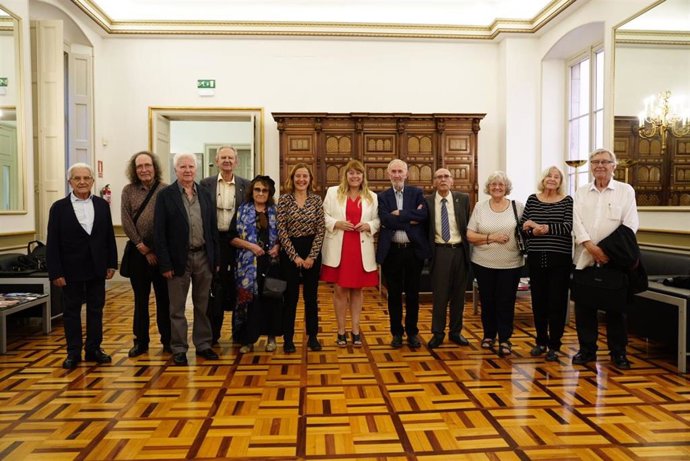 La Generalitat homenajea a escritores que cumplen 80, 85 y 90 años