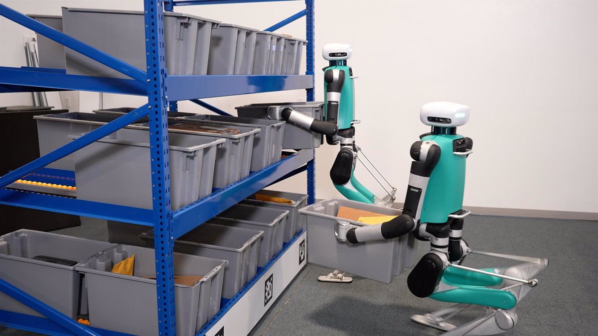 Amazon is improving its logistics with bipedal robots, new packaging machines and vehicle damage analysis