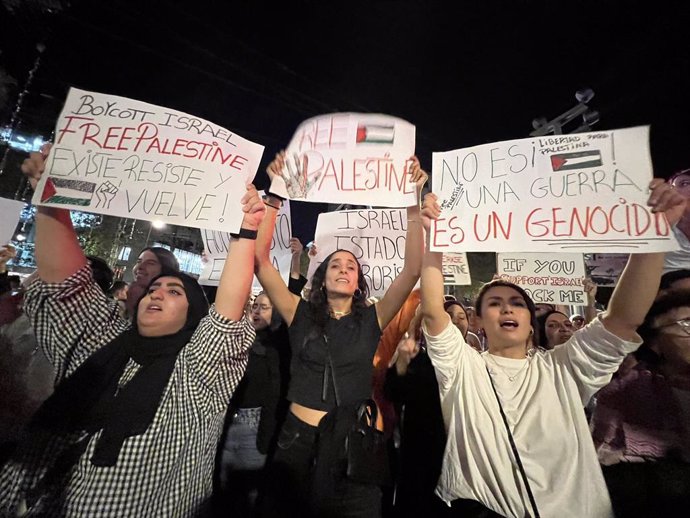 Unes 3.000 persones es concentren a Barcelona contra el "genocidi" a Palestina