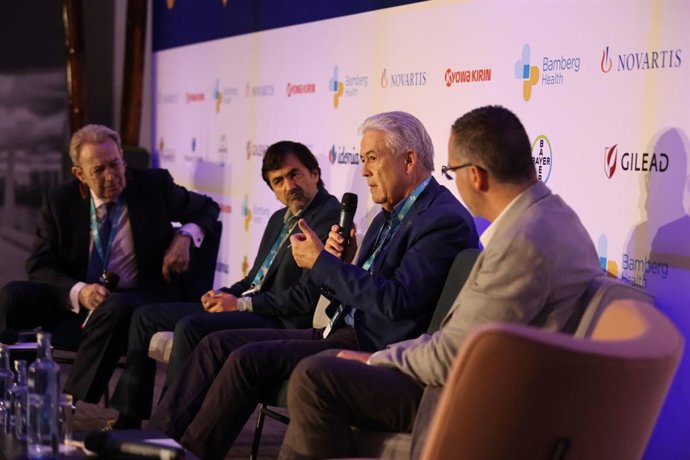 Emilio Alba. Director de UGCIde Oncología Médica de Málaga.