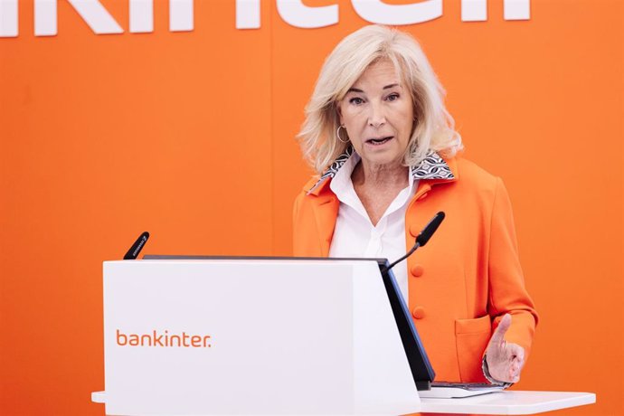 La consejera delegada de Bankinter, María Dolores Dancausa, interviene durante la presentación de los resultados del tercer trimestre de Bankinter, a 19 de octubre de 2023, en Madrid (España). 